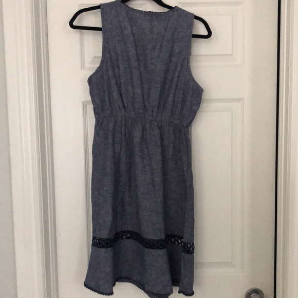 Summer dress - Picture 3 of 3